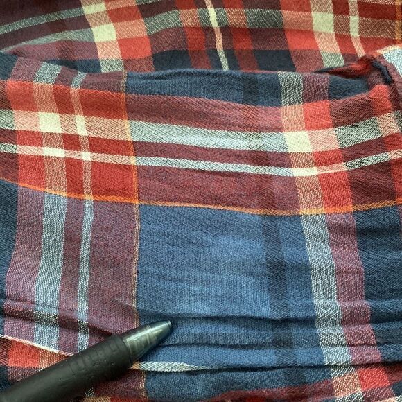 American Eagle plaid button down shirt - Picture 9 of 9